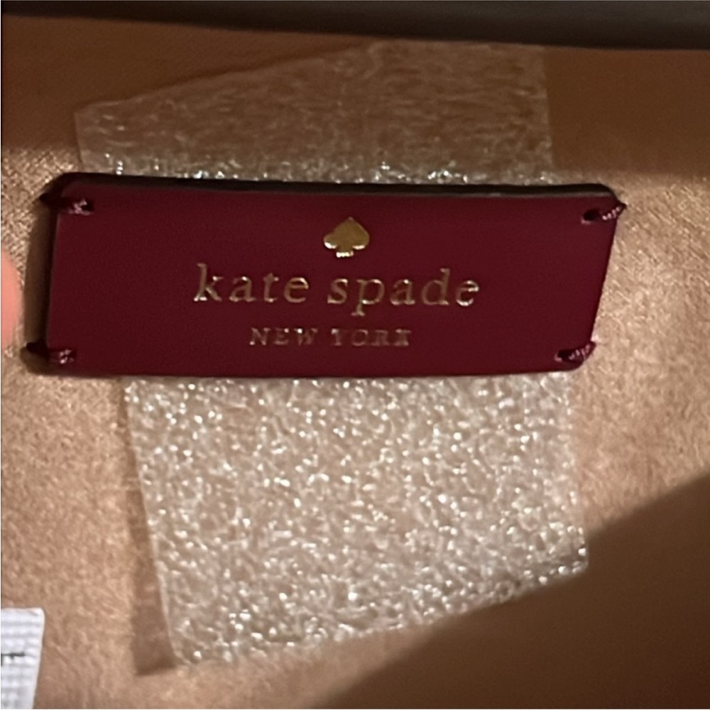 Kate Spade wrapping party gift box present Crossbody bag NWT Novelty - Picture 12 of 16